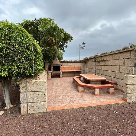 Tomillos Appartement